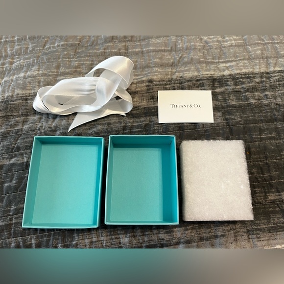 Tiffany’s Box - Picture 8 of 16